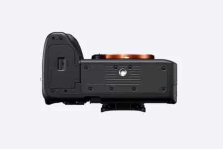 Sony Alpha 7 IV ILCE7M4 B Full-frame Mirrorless Interchangeable Lens Camera Bottom