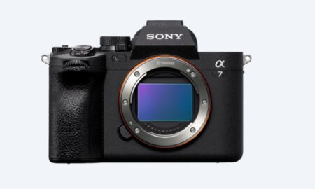 Sony Alpha 7 IV ILCE7M4 B Full-frame Mirrorless Interchangeable Lens Camera Featured